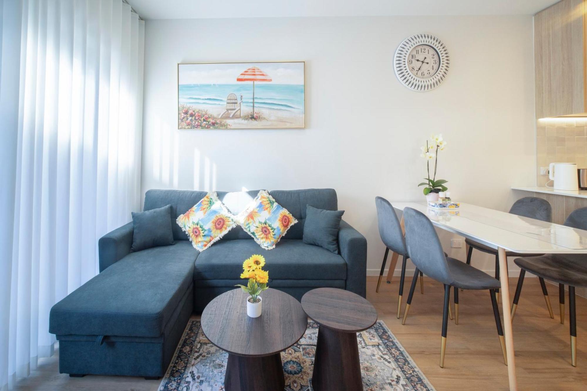 Modern Townhouse Close To City With Full Kitchen - Ellerslie Окленд Екстер'єр фото